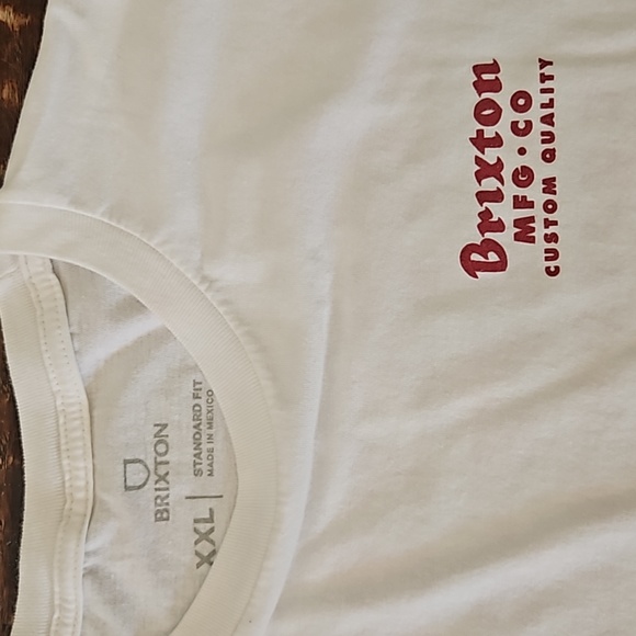 Mens Brixton XXL white tee - Picture 2 of 2